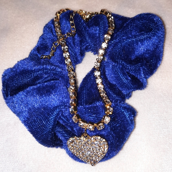 "Have A Heart" Gold Rhinestone Charm Anklet - Picture 4 of 9